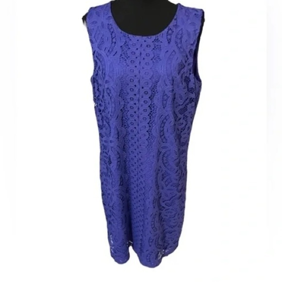 Tommy Hilfiger Dresses & Skirts - Like new Tommy Hilfiger purple lace midi dress